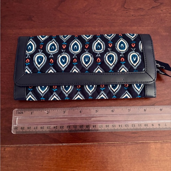 Vera Bradley Marrakesh Motifs Wallet – EUC | Magnetic Closure + Zip Pocket - Picture 6 of 7